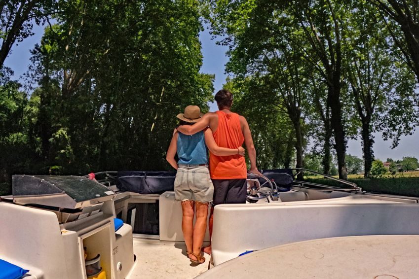Viaje en barco fluvial en familia | Danfluvial 